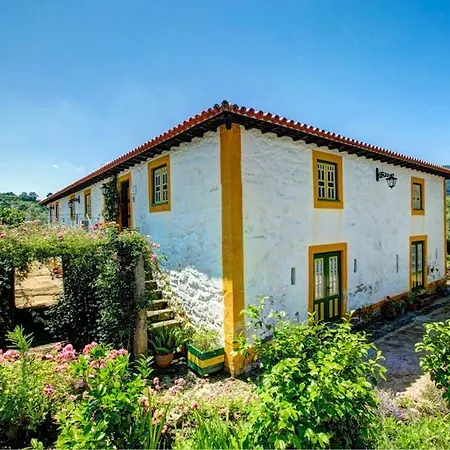 Sleeps 10 Air Con Villa *