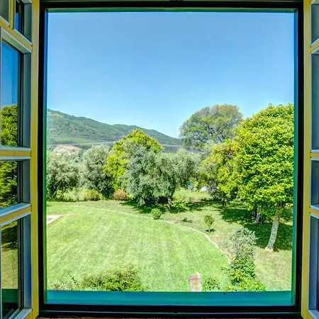 Sleeps 10 Air Con Villa