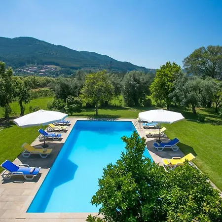 Sleeps 10 Air Con Villa Arribao